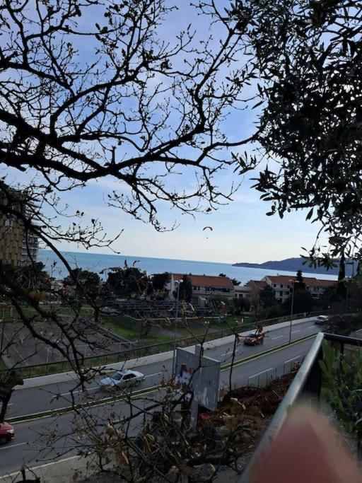 Holiday Home Apartment Budva Kültér fotó