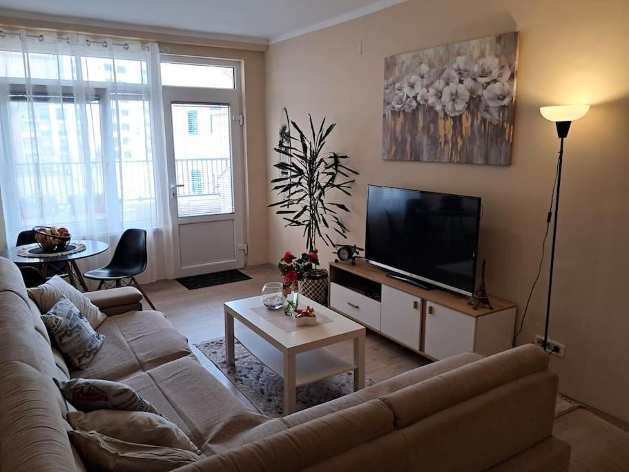 Holiday Home Apartment Budva Kültér fotó